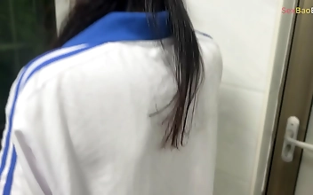 麻豆 Seductive Babe Masters Dildo & Real Cock, Expertly