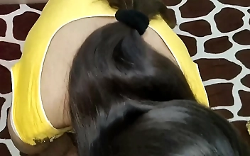 好大 啊啊啊 Sultry Night-Woman's Vibrant Journey to Vibrator Ecstasy