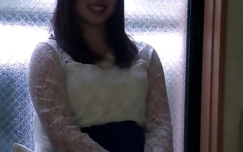 全黄 Miku Airi's Intense Night-Gang-Banged by Teen Boys