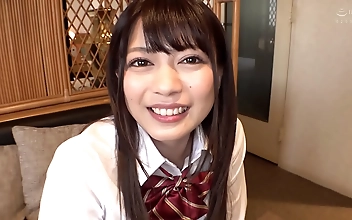 Enchanting Japanese Temptress Pleasures Her Passionate Self